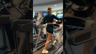 Heute genieße ich mein CardioTraining auf dem Laufband 🏃‍♀️🫶🔥 [upl. by Mollie]