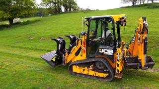 JCB 1CXT Backhoe Loader at work [upl. by Enailuj570]