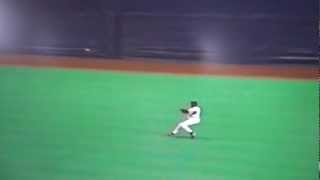 Matt Lawton Gets Hit In Head Twice Losing Ball In Metrodome Minnesota Twins [upl. by Trini]