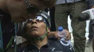 Impresionante desmayo de Nairo Quintana en el Tour de Francia [upl. by Neona892]