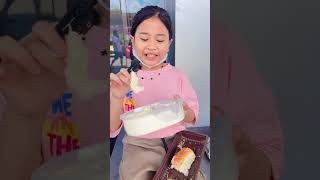 Tipe tipe makan ice cream shortvideo sambilancuan ngeshortsdulu [upl. by Arremat]