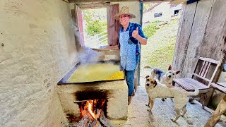 TORRANDO FARINHA DE MILHO A MODA ANTIGA  ORELHAS DE PADRE  ALIMENTAÇÃO NATURAL [upl. by Rabiah]