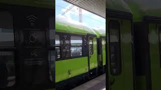 Flixtrain in Duisburg Hauptbahnhof [upl. by Neerod]