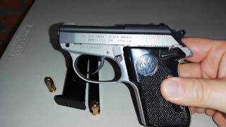 Pistola Beretta Tomcat 3032 Calibre 765 32 Auto [upl. by Henig44]