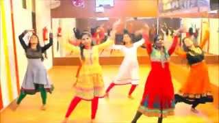 Dhol Baaje Choreography  Ek Paheli Leela by Jhankar Girls [upl. by Gnek]