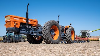 Fête des battages 2023 à Mons en Charente  Moisson à lancienne  Tracteur Pulling  BiSomTrac 1000 [upl. by Deidre350]