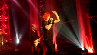 Noemi live in Grugliasco 19062012  Quello che cover 99 posse [upl. by Grae]