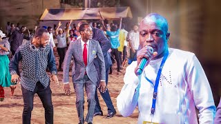 Elder Gideon Ntumy Leads Hot PENTECOST EWE PRAISE at Aflao For Christ Crusade [upl. by Adnor]