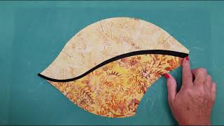 Quiltworx Poinsettia Leaf Assembly Using an SCurve Seam [upl. by Gujral]