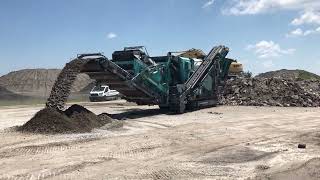 Powerscreen Trakpactor 320SR  CampD Waste [upl. by Jeritah274]