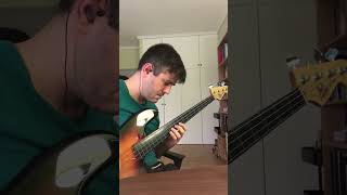 Lydian sharp 2 on a fretless fretlessbass basslesson [upl. by Jillayne]