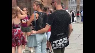 Strasbourg  des policiers volent des sacs pour sensibiliser contre les pickpockets [upl. by Yelknirb377]