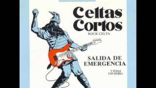 Celtas Cortos  Salida de emergencia [upl. by Enert]