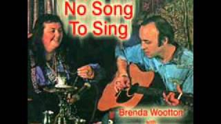 Crowdy Crawn Brenda Wootton  No Song To Sing [upl. by Claire895]