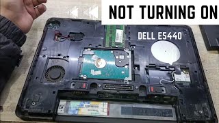 Dell latitude E5440 Not Turning On Plug in Adopter charging light On before Off 2 second [upl. by Campman]