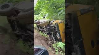 Cosas que pasan en las rutas 🥲 2ksubscribers rutas4x4 offroad elsalvador viralshort [upl. by Hukill286]