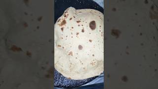 Gol rotiRotipholka roti bnany ka asan tarikafood youtubeshorts [upl. by Coheman]