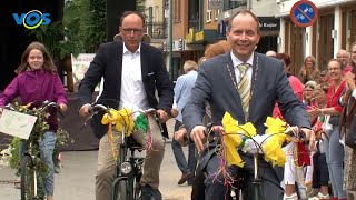 Winkelstraat Eindhovenseweg feestelijk geopend [upl. by Assiram]