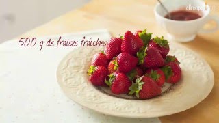 Une Tarte aux fraises toute simple  TARTESDUJOURCOM [upl. by Laemsi304]