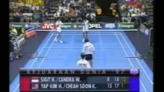 1997 World Champ Final Candra WijayaSigit Budiarto vs Yap Kim HockCheah Soon Kit • set3 [upl. by Otrevire218]