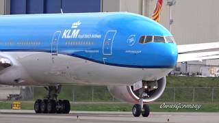 1st KLM Boeing 777300ER PHBVN Delivery Flight in New Paint  KPAE Paine Field [upl. by Maddis]