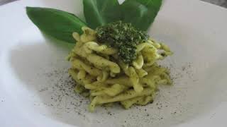 Pasta Pesto Easy Spaghetti [upl. by Dworman128]