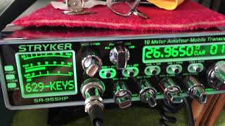 Using a tektronix 2235a 100mhz oscilloscope to monitor your cb ham radio [upl. by Vallo407]