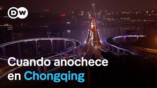 Chongqing  Vida nocturna en la gran urbe china  DW Documental [upl. by Adiehsar]