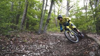 Jules Dreyer  Ride the brand new trail [upl. by Coopersmith]