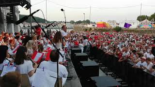 Fêtes de Bayonne 2019  quotla Peña Baionaquot par lHarmonie bayonnaise à louverture [upl. by Notsahc5]