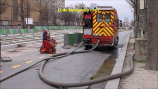 Pompiers de Paris Incendie Paris 18 et Samu de Paris en Urgence et police Porte de Clignancourt [upl. by Ahsote]