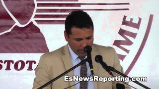 Oscar De La Hoya Inspiring Hall Of Fame Speech  esnews boxing [upl. by Hetti209]