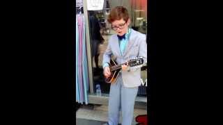 Charleston SC talented street performer Luke sings quotCornbread and Butterbeansquot [upl. by Brause]