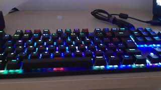 Teclado Gamer Mecânico Motospeed CK104 PrataPreto USB ABNT2  UNBOXING [upl. by Ardeen609]