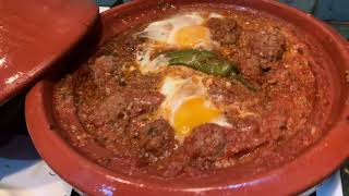 TAJINE DE KEFTA AUX OUEFS FACILE ET RAPIDE [upl. by Esilahc]