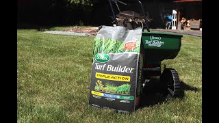 Scotts Turf Builder Triple Action  HOW to Apply Scotts Turf Builder Triple Action [upl. by Aetnahs685]