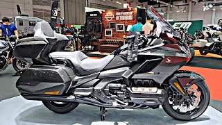 Revolutionary Ride Unveiling the Futuristic 2025 Honda GOLDWING 1800 DCT [upl. by Ronaele874]