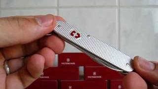 Victorinox Alox Bantam 0230026  only 55mm thin [upl. by Bartel95]