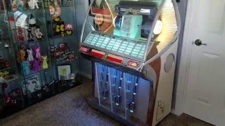 1954 Seeburg R Jukebox Restored [upl. by Flori329]