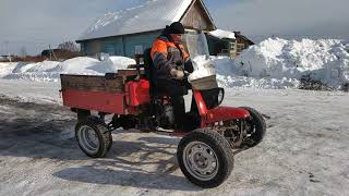 Четырёхколёсный мотороллер Муравей quotМуравьедquot 4х2 Fourwheeled scooter Ant quotAnteaterquot 4x2 [upl. by Latyrc921]