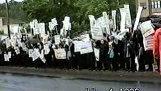 KJ Terror Protest against Rabbi Aron Teitelbaum KJPSchool 1996 [upl. by Atelahs935]