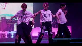 TXT  Blue hour dancebreak version  Wishlist Lollapalooza full performance [upl. by Parsifal]