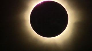 Spektakuläre totale Sonnenfinsternis in Australien [upl. by Nared]