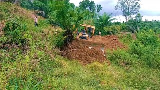 D6R XL Bulldozer Helps Farmers Open Old Road Access Quickly and Easily in Hilly Areas [upl. by Maryjo546]