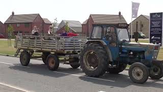 HOLBEACH LEAF FARM SUNDAY TRACTOR RUN [upl. by Eseret]