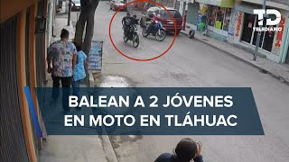 Captan ataque a balazos a dos jóvenes en moto en Tláhuac perrito se salva de ser herido [upl. by Ytinirt]