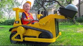 CAT Ride On Bulldozer Tractor for Kids  Unboxing Review and Riding [upl. by Hung]