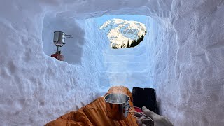 Building amp Survival Camping in DEEP SNOW Shelter  12ft 4m Deep Snow Cave [upl. by Mehs]