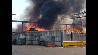 Zeer grote brand bij afvalverwerking Ter Horst in Varsseveld [upl. by Marilou]