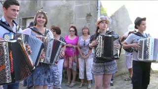 LESTERPS 17 juillet 2016 Aubade dans les rues avec les accordéonistes [upl. by Mcgraw489]